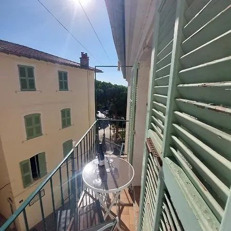 Apartment - Place Du Suquet