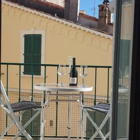Apartment - Place Du Suquet